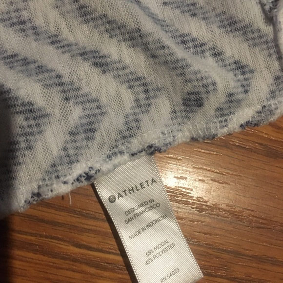 3/$25 Athleta Striped Sleeveless Soft Tank Top. L - Picture 7 of 8